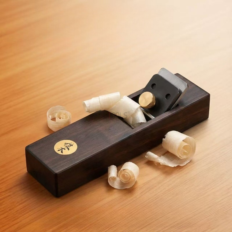 Woodworking In Japanese - Pialla Manuale Giapponese in Ebano, Finitura